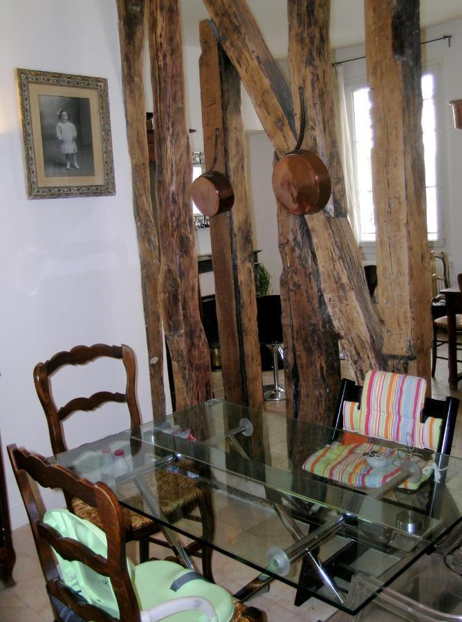Le Marais 3 Bedrooms Apt Paris Bagian luar foto